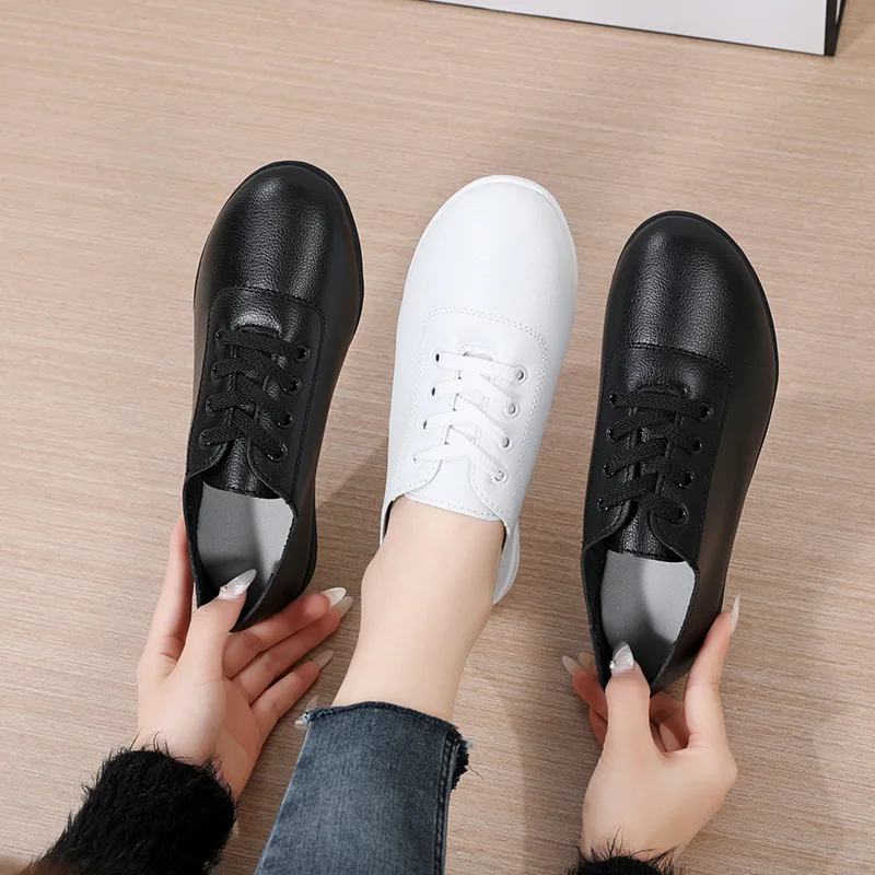 Women Flat Shoes Comfortable Walking Shoes Soft-sole Moccasins Spring White Shoes Black Lace-up Casual Women Sneakers WSH5725 view 6