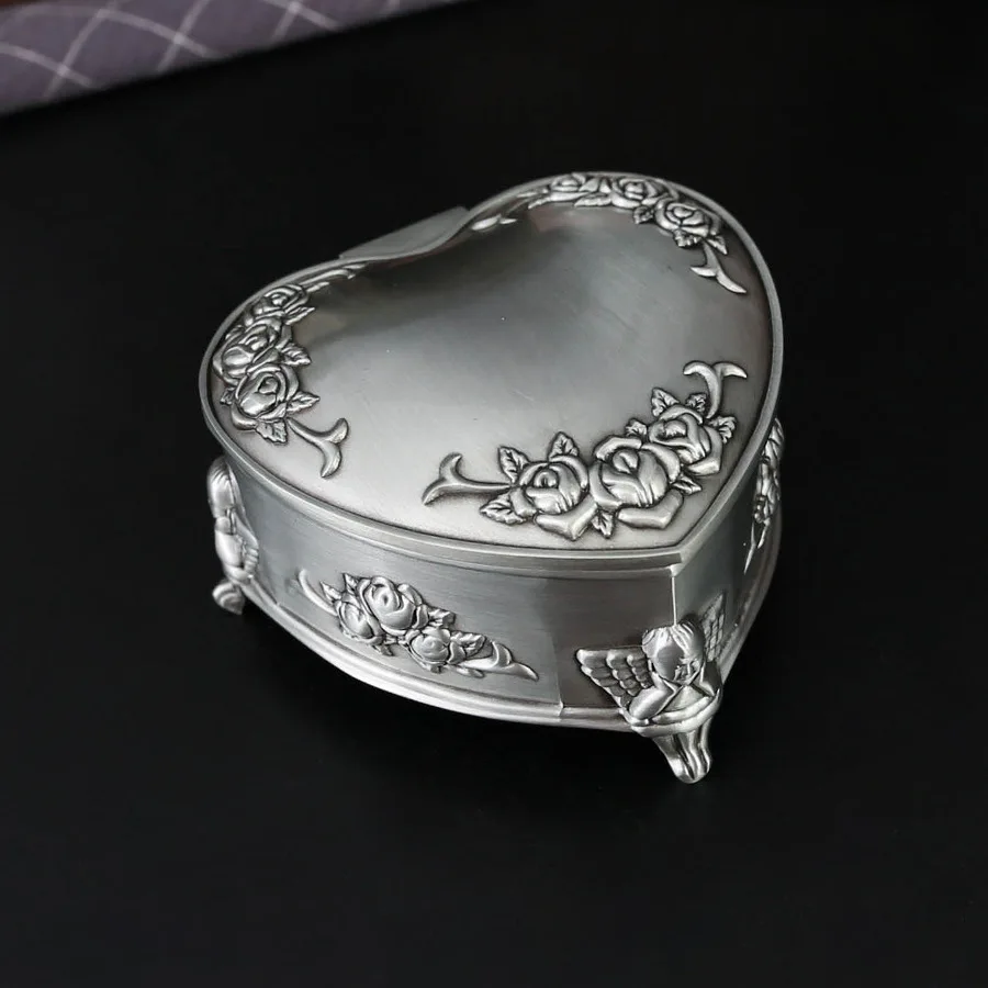 

Classic Heart Shape Metal Jewelry Box Ring Rose Trinket Storage Organizer Chest Christmas Gift Home Decor