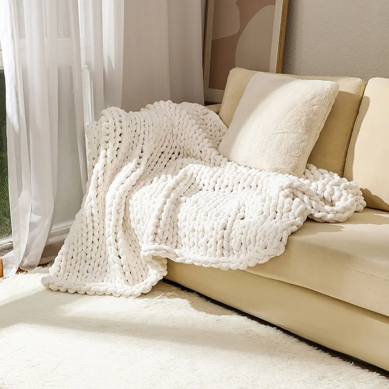 

Inyahome Handmade Chunky Knitted Oversized Blanket Woven Blanket Chenille Thick Blanket Sofa Blanket Photography White Blankets