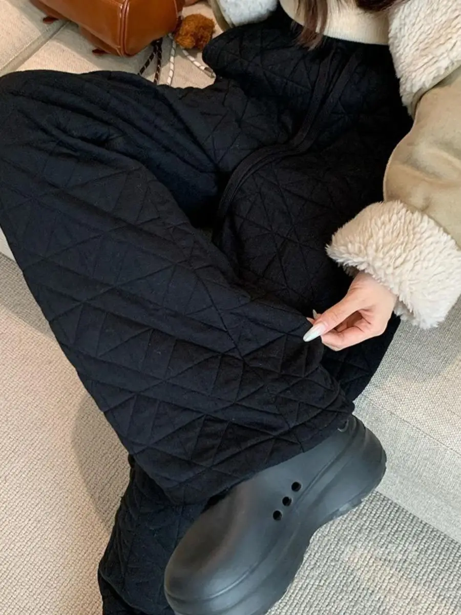 

plus Size Women's Casual Cotton Pants Warmth Diamond Pattern Straight Leg Trousers for Winter High Waist Elastic Waisand