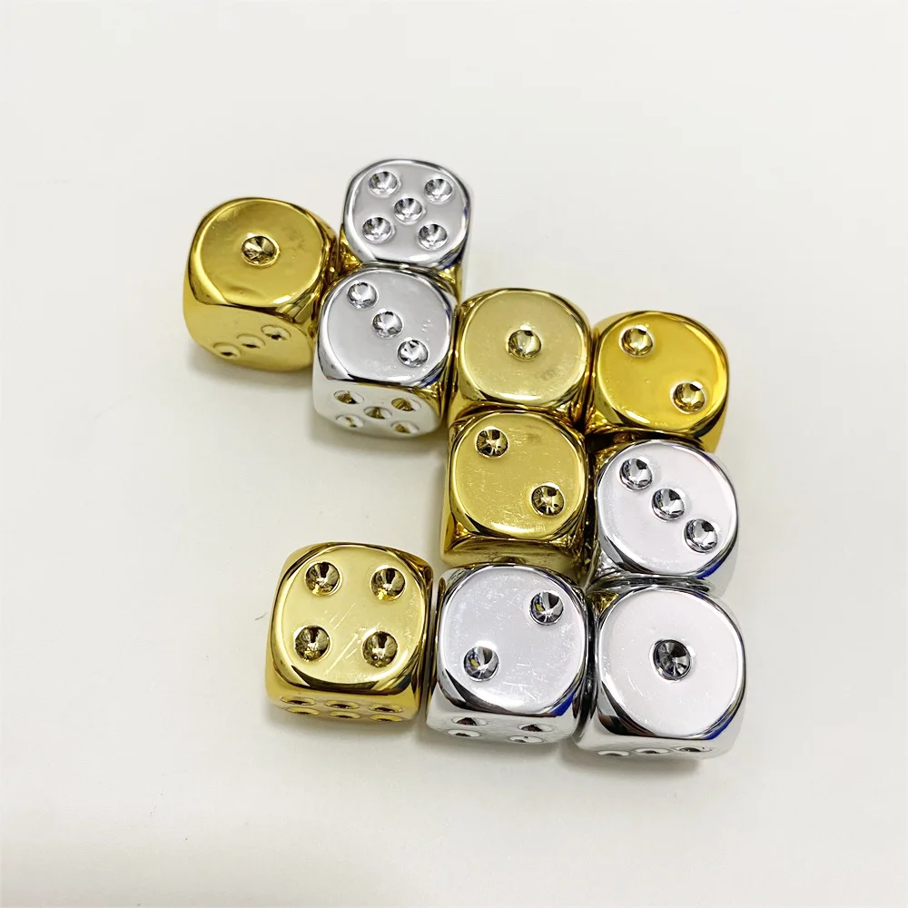 5Pcs/Set Golden/Silver Color 16mm Funny Game Plastic Point Dice D6 Six Sided Decider Board Game Acessories