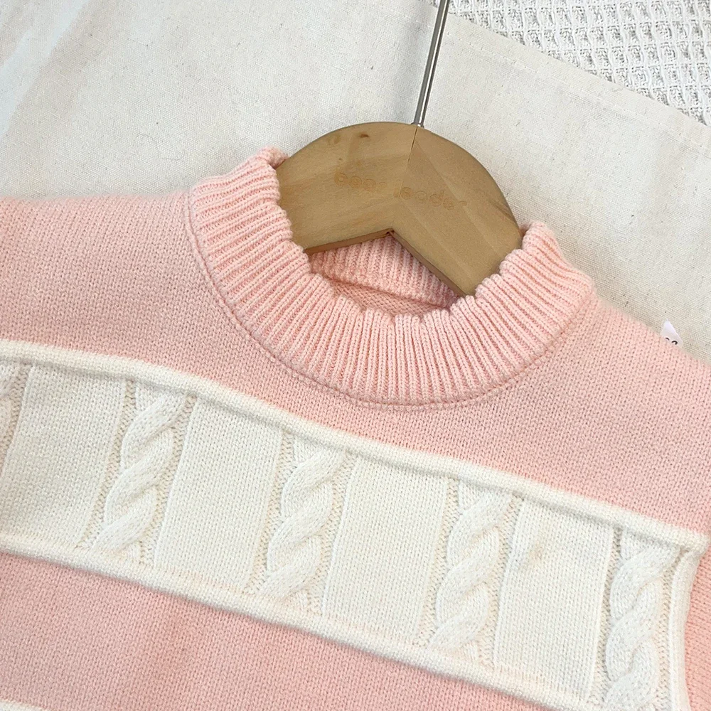 Europäischer und amerikanischer Stil, farblich abgesetzte Mädchenkleidung, Herbst-Winter-Strickpullover-Set für Kinder, langärmeliges Oberteil + Faltenrock – Detail 4