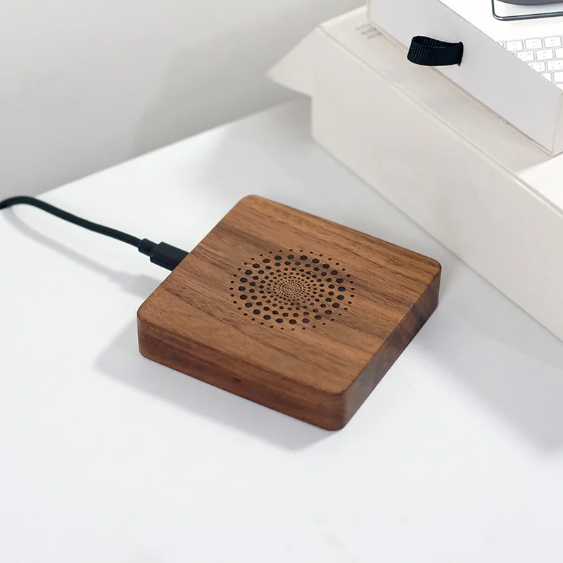 Black walnut solid wood wireless fast charger suitable for Apple iPhone 16, 15, Huawei, and Samsung phones