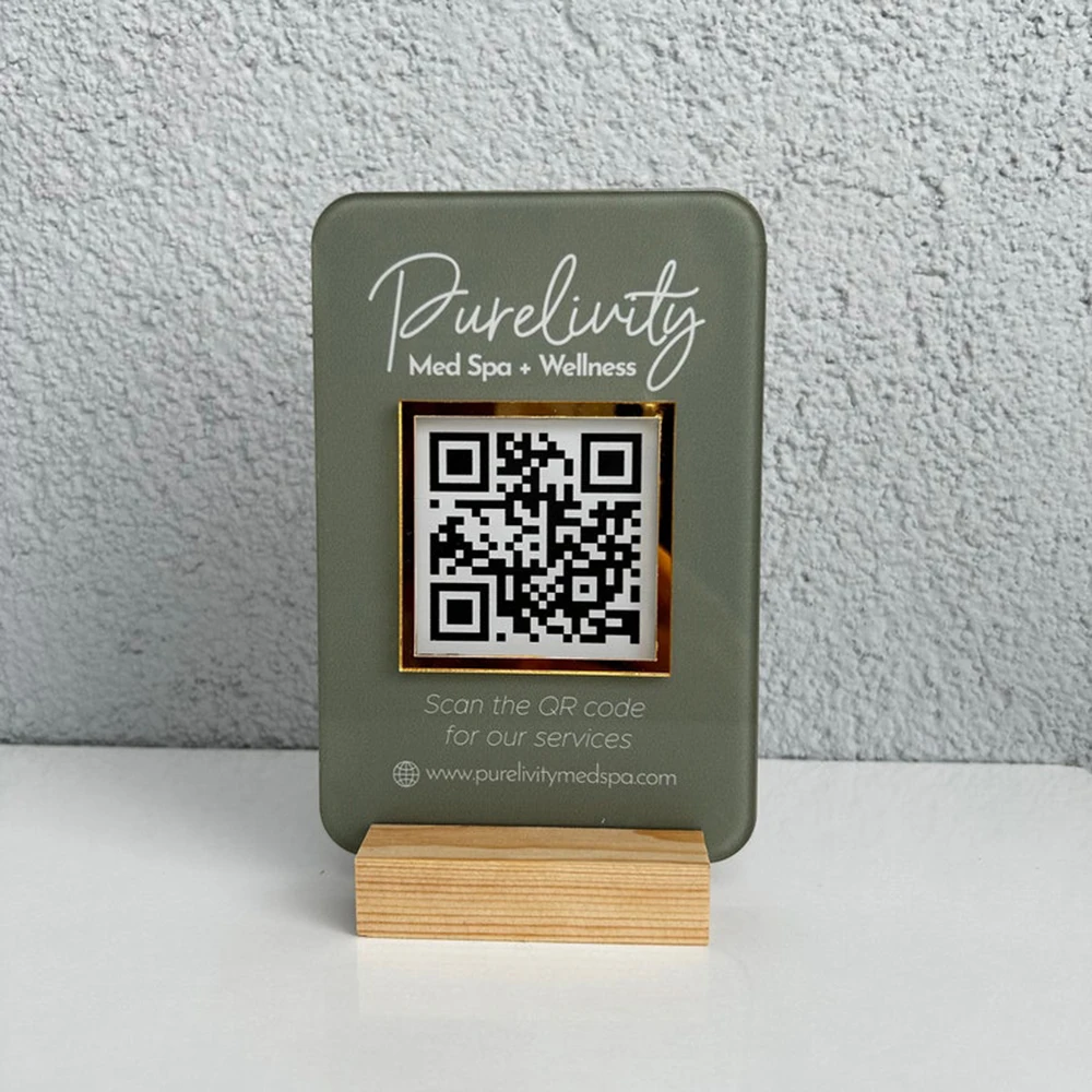 رمز QR صغير، شعار أكريليك، لوحة رمز الاستجابة السريعة الأكريليكية الحصرية الخاصة بك، عرض الوسائط الاجتماعية، قائمة مكتب الاستقبال، أمين الصندوق الجانبي القابل للتطبيق