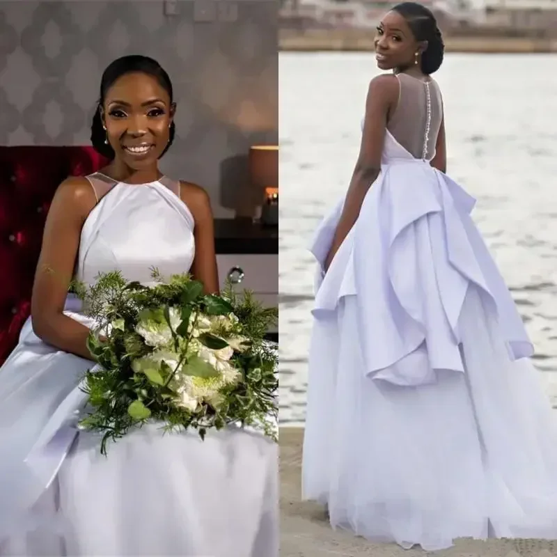 ชุดแต่งงานผ้าซาตินชายหาดแขนกุดแบบสั่งทำพิเศษ ทรงเอไลน์ ชายกระโปรงยาวแบบกวาดพื้น สำหรับเจ้าสาวพลัสไซส์ชาวแอฟริกัน