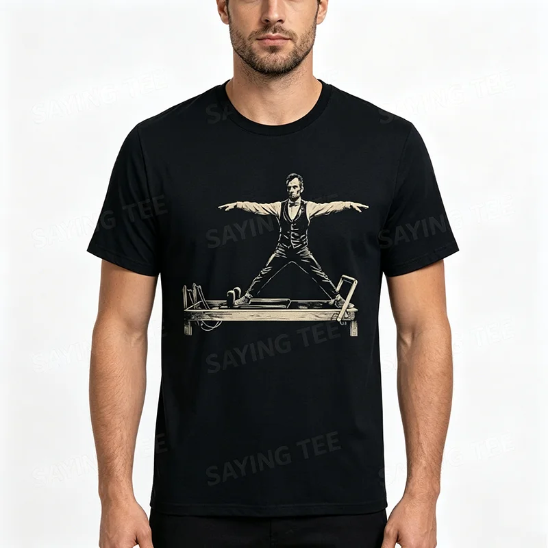 Lustiges Abraham Lincoln Pilates Reformer Workout Art T-Shirt Y2k Gym Doing Fitness Exercises Grafik Herrenbekleidung 4th of July Tee – Detail 3