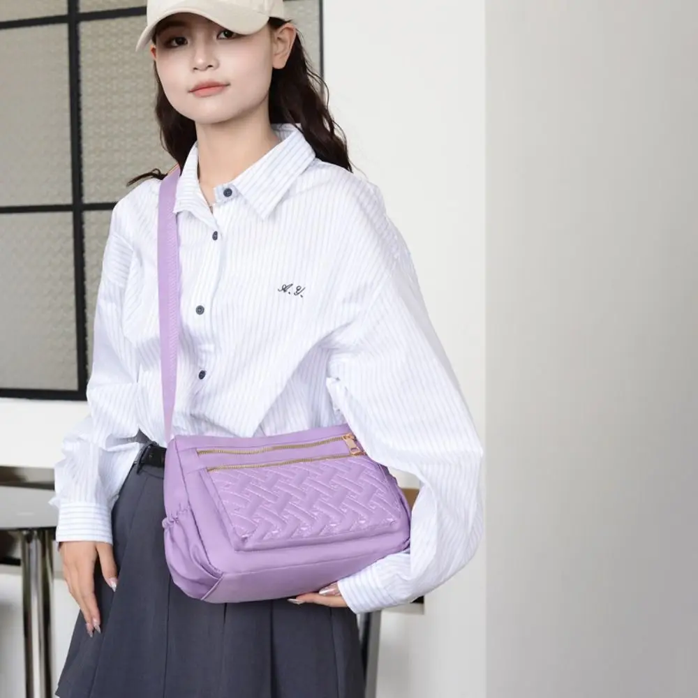 

Large Capacity Embroidered Crossbody Bag Lattice Multi Pockets Middle Aged Shoulder Bag Casual Lightweight Oxford Messenger Bag