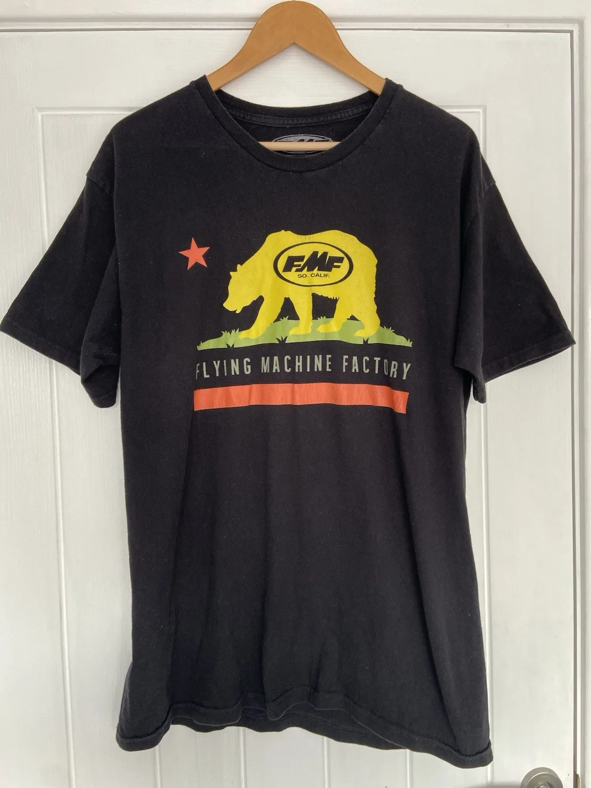 FMF Mens Black Cotton T-Shirt So Calif Flying Machine Factory Yellow Bear Size L