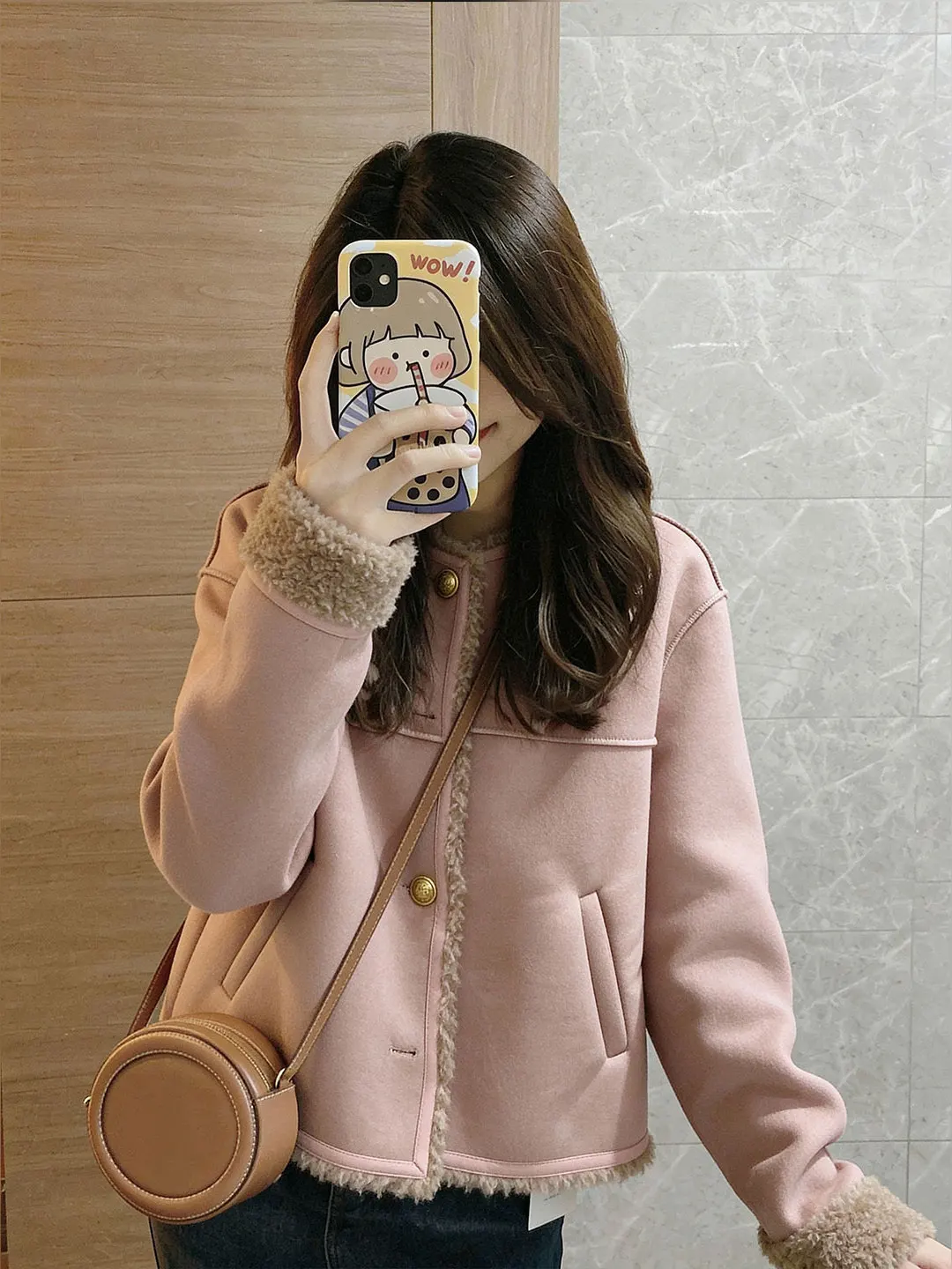 

Цельное пальто из розового меха и кожи, женское дизайнерское элегантное свободное пальто в Корейском стиле, осень-зима, новинка A...