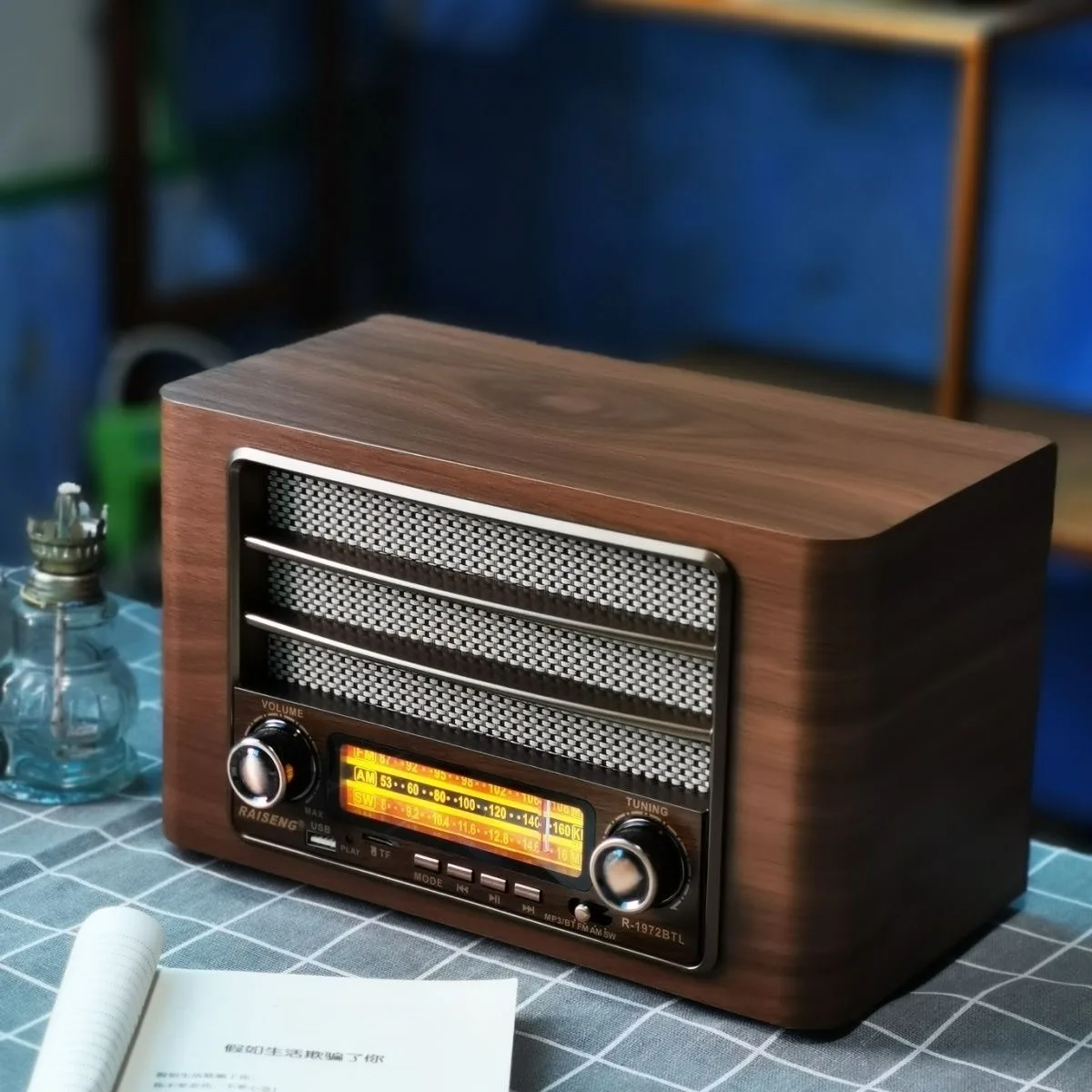 Nostalgic desktop multi-band radio, FM medium-wave short-wave, supports mobile phone Bluetooth, and is also a speaker