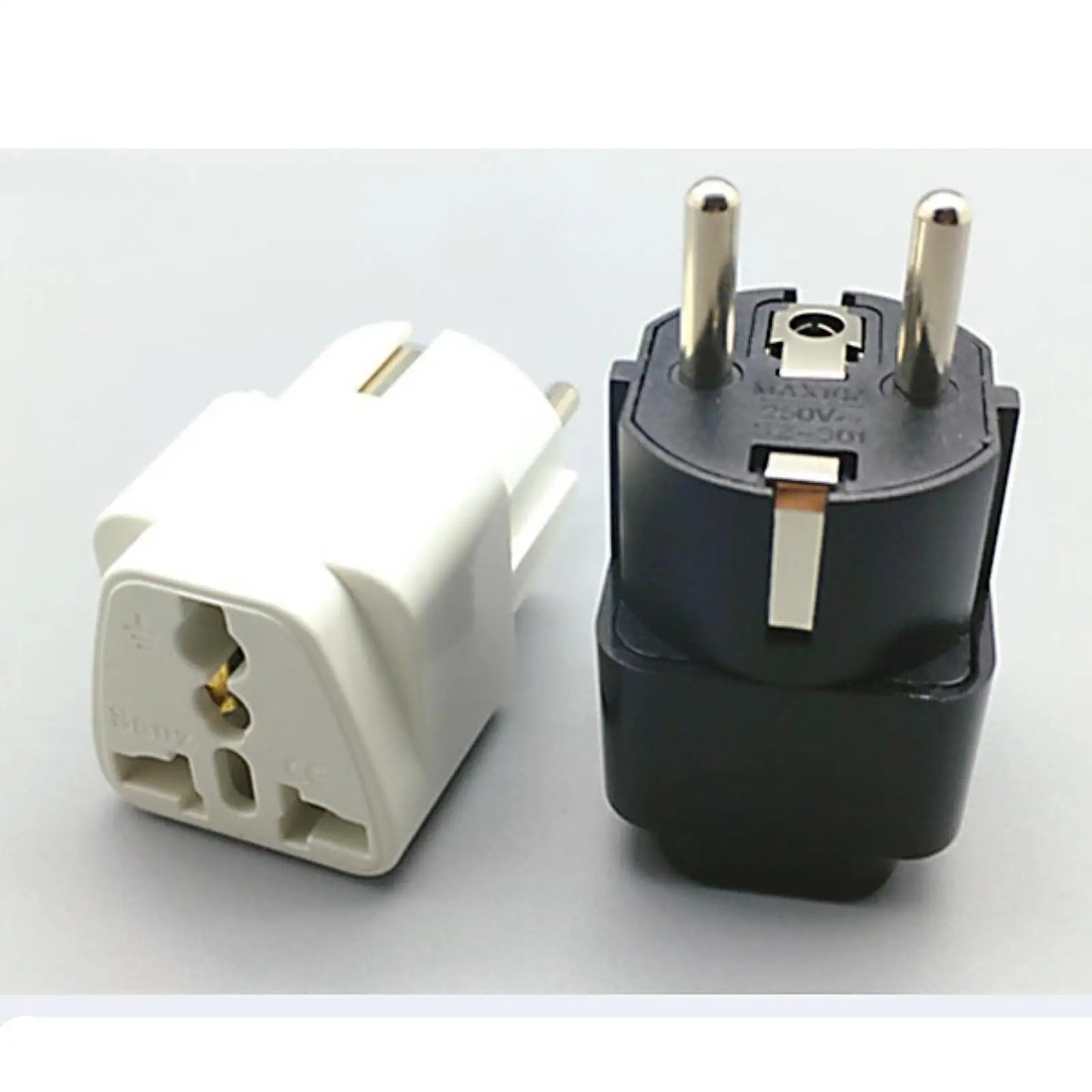 محول القابس الدولي محول الطاقة المدمج من النوع E F للاستخدام في السفر في ألمانيا والفرنسية #4