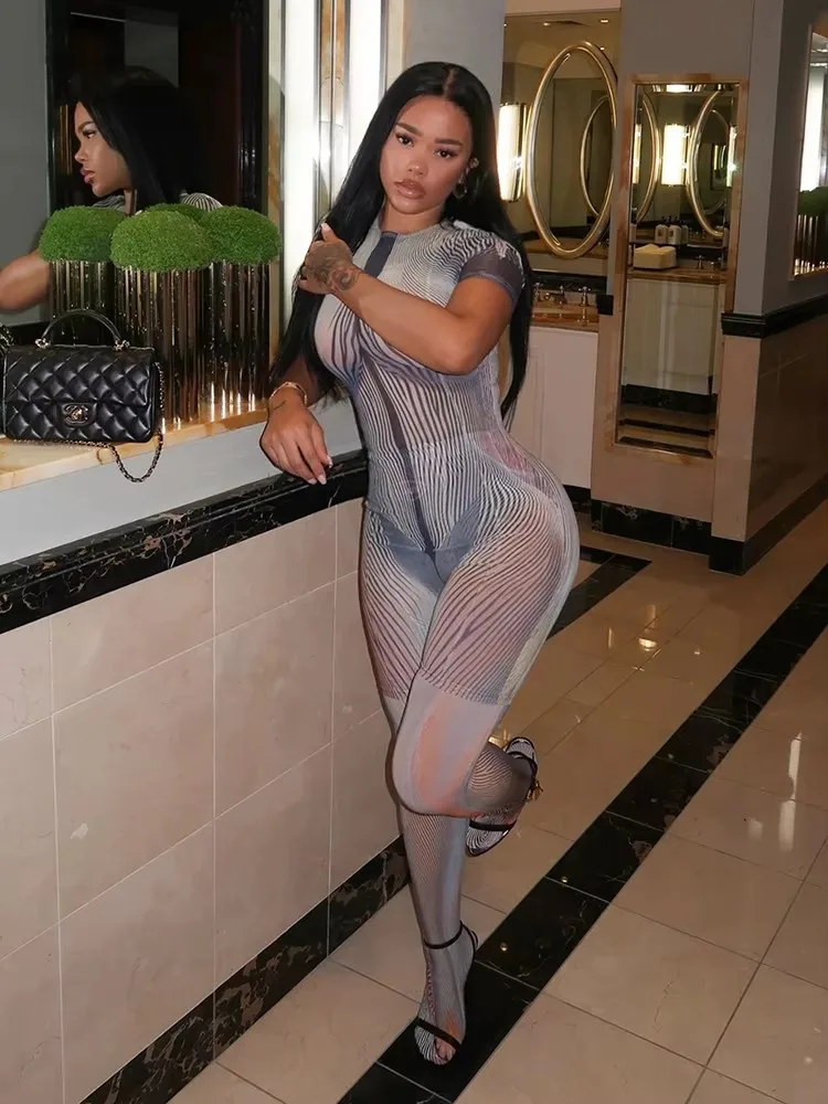 

Weird Puss волнистая полоска комплект из 2 предметов женские комбинезоны с круглым вырезом и короткими рукавами персикового цвета на бедрах + узкие брюки полуночная мода сексуальные дикие наряды