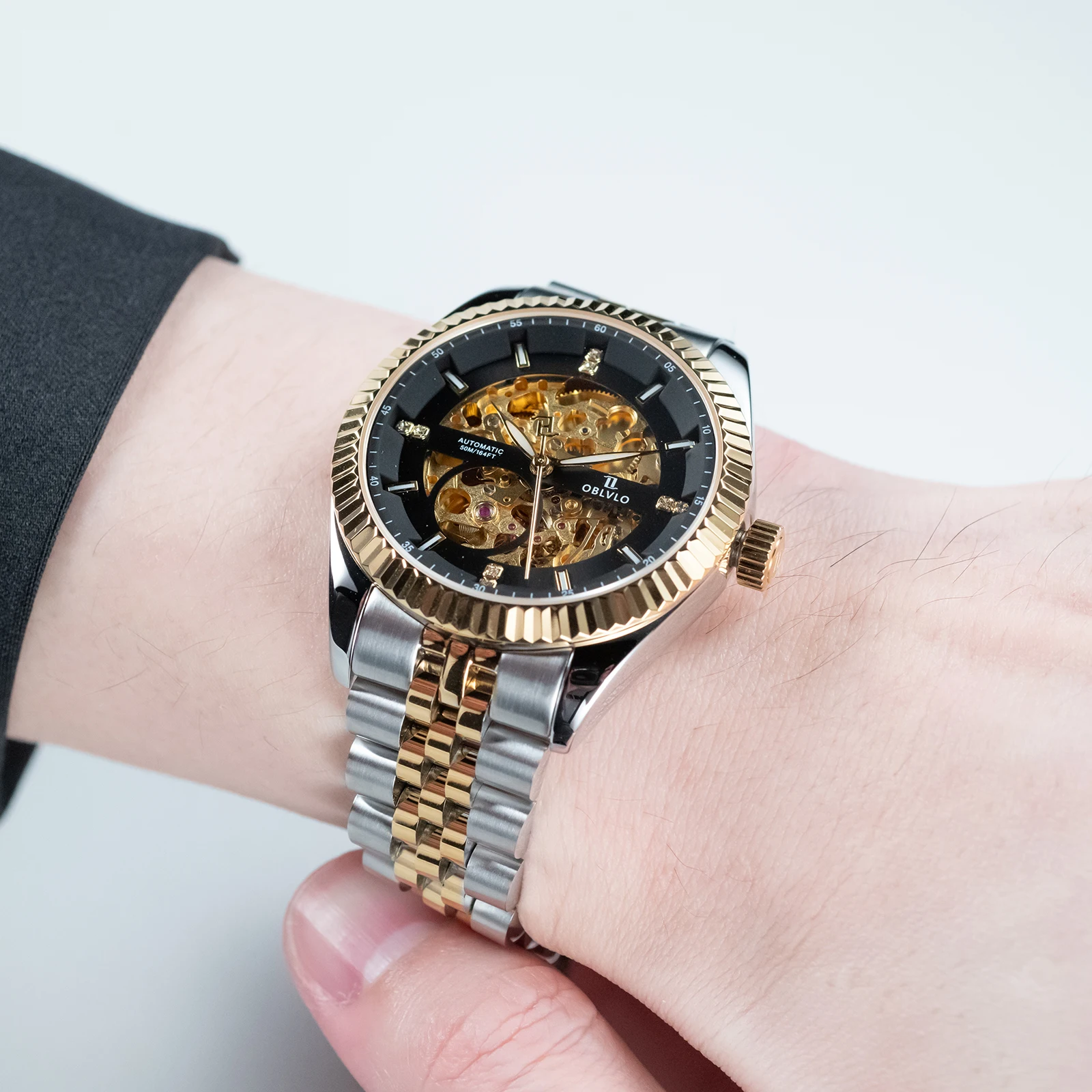 

OBLVLO Мужские роскошные часы, двухцветный черный циферблат со скелетом, автоматический механический механизм Miyota, водонепроницаемый браслет RX-SK