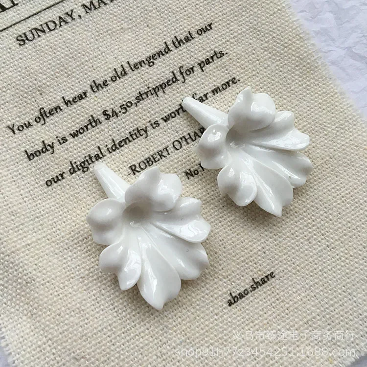 5pcs exaggerated three-dimensional large white flower large petal ceramic Flower Crafts For DIY Jewelry Making Accessories