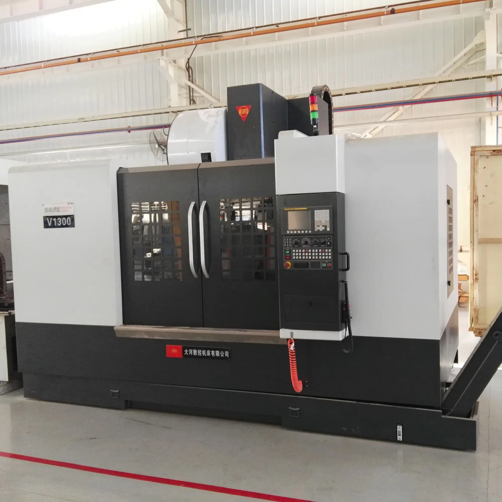DAHE Vmc 1370 Vmc1370 CENTRO DE Hining Cnc Vertical, 5 ejes Hine