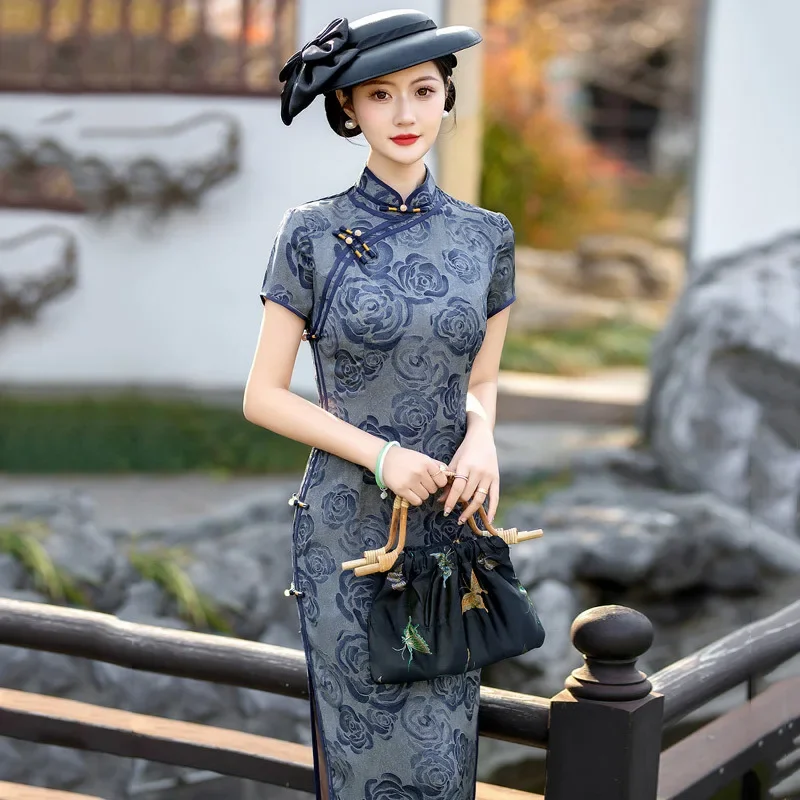 

Summer Women Gray Chinese Tradition Style Satin Cheongsam New Improved Female Mandarin Collar Long Rose Print Qipao Dress