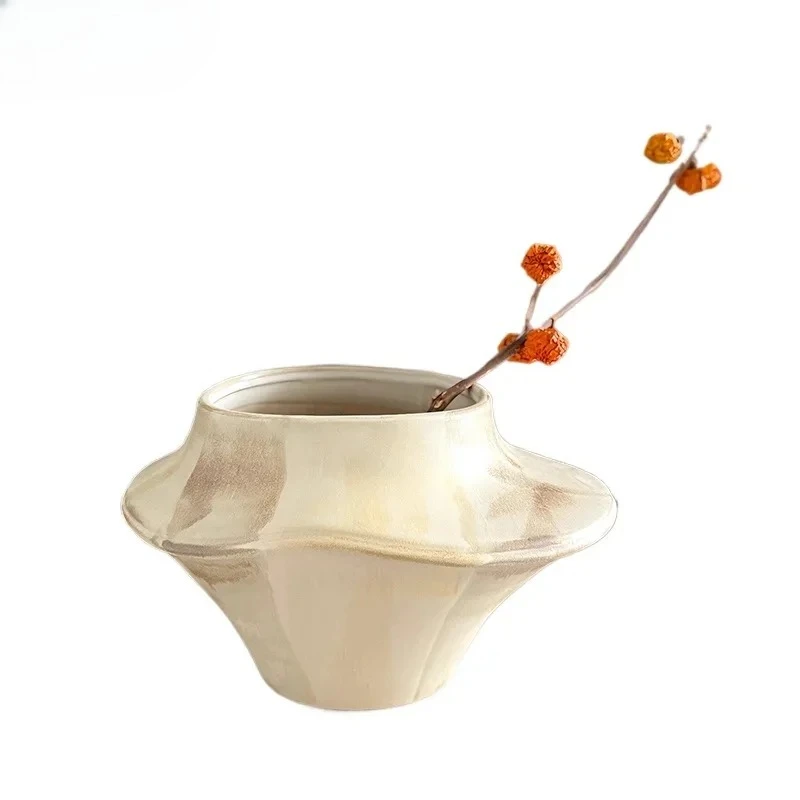 

Room Aesthetic Decor Creative Ruffles Ceramic Vase Plant Pot Table Decoration Flowers Arrangement Artificial Flower Vases