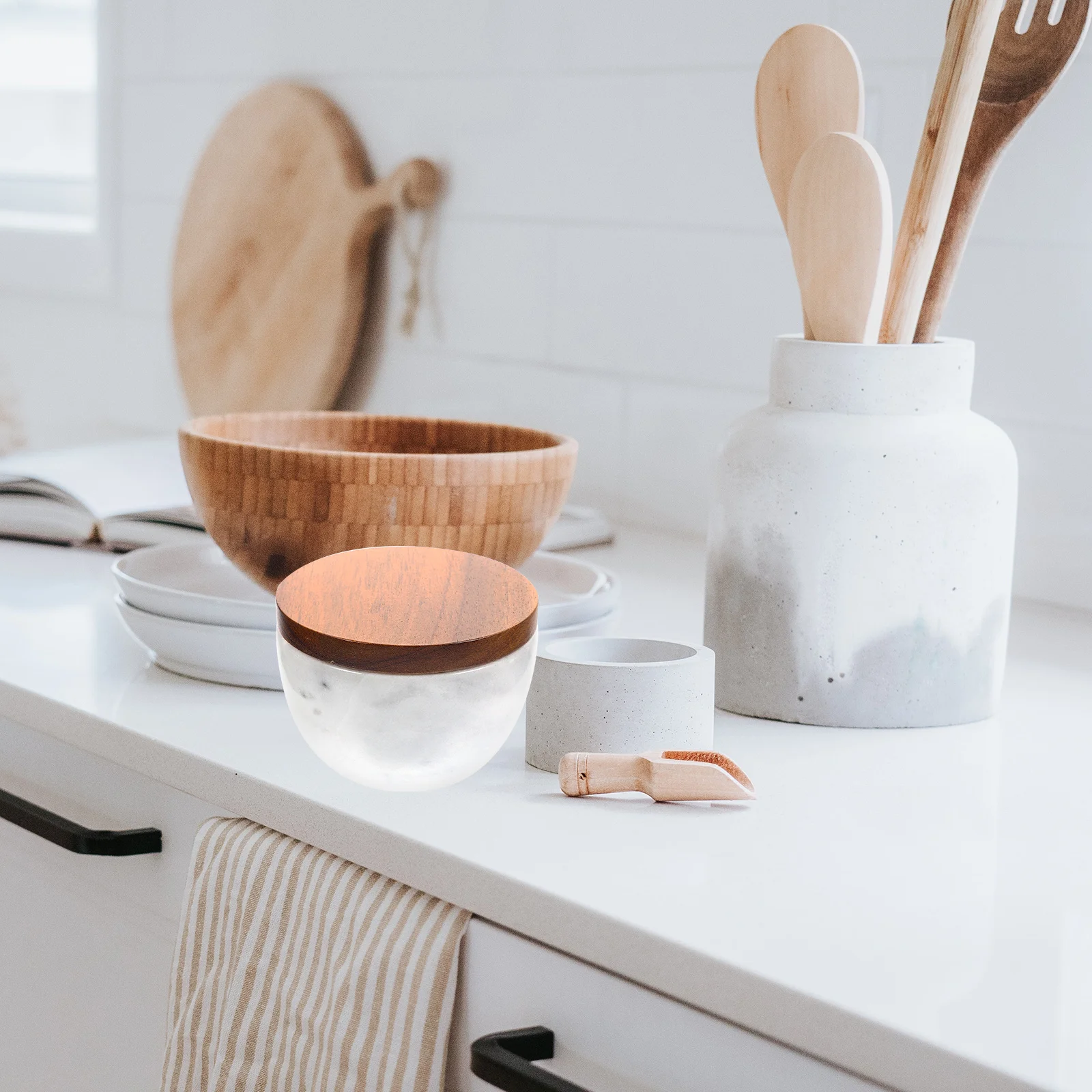 

Household Marble Print Seasoning Jar Ceramic Spice Container Wood Lid Dustproof Large Capacity Kitchen Salt Condiment Storage