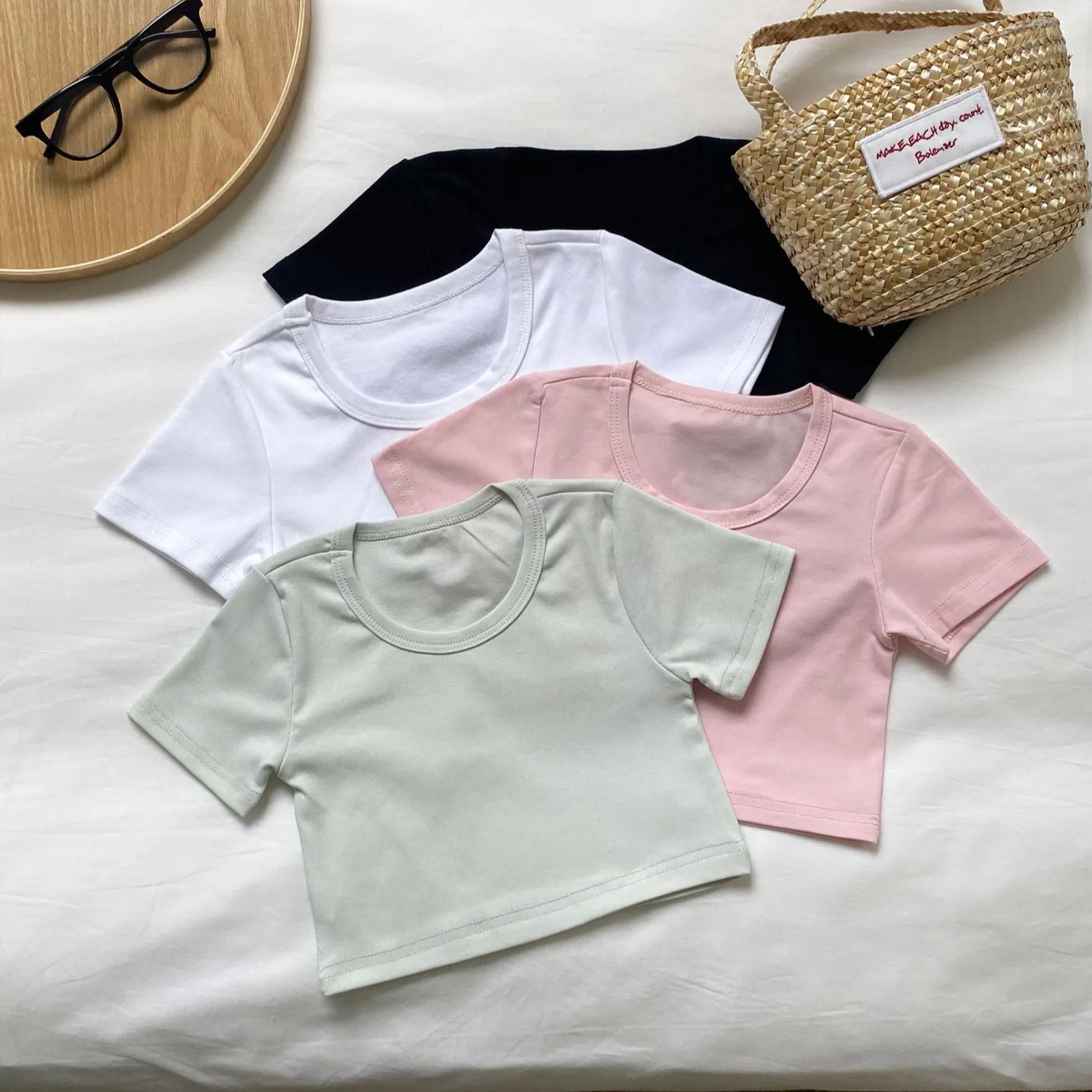 meninas-camiseta-2025-verao-novo-ajuste-fino-doce-e-picante-estilo-interno-ombro-curto-algodao-coreano-doce-cor-u-pescoco-topo