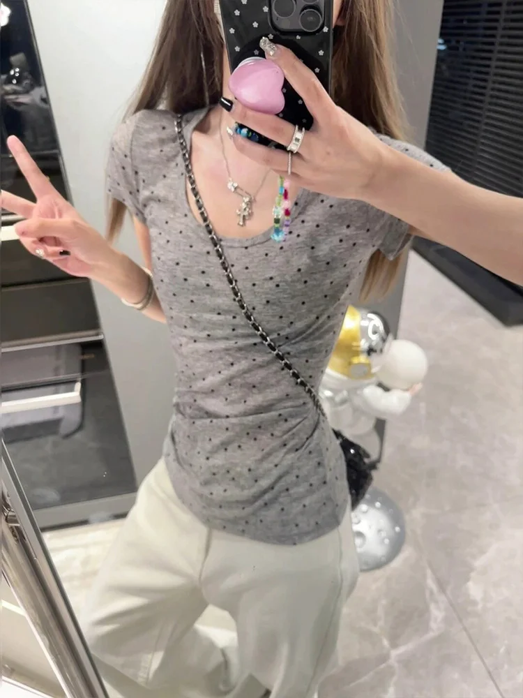 American Sle ort Sve U-Ne Polka Dot T-irt Women's Slim Fit Summer New Pure Desire ort Length Top for Ladies