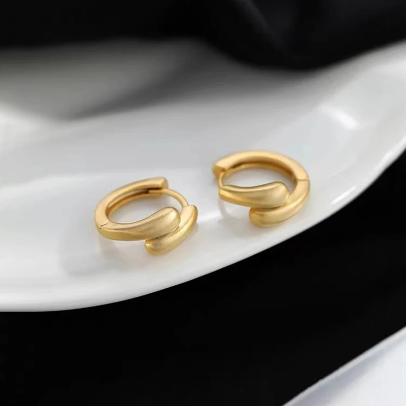 

Настоящее серебро 925, матовые круглые серьги-кольца для женщин, классические ювелирные изделия, нишевые усовершенствованные аксессуары