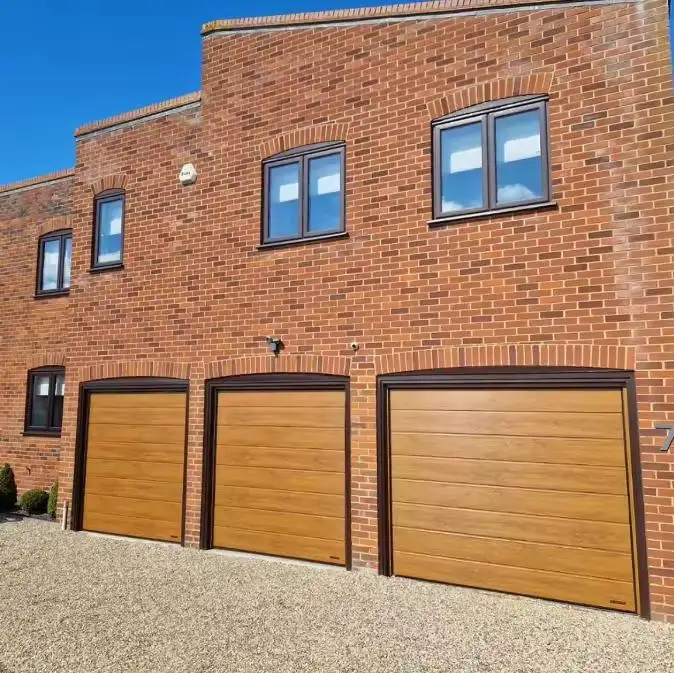 Customized Multiple Sizes Villa Garage Door Wood Grain Color Aluminum Alloy Heavy Duty Garage Doors Anti Rust Garage Doors