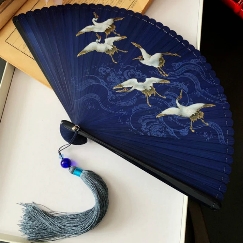 Chinese Hand Fan Classical Small Bamboo Dance Fans Portable Lady Painted Fan Abanicos Para Boda Abanico De Mano Summer Fans