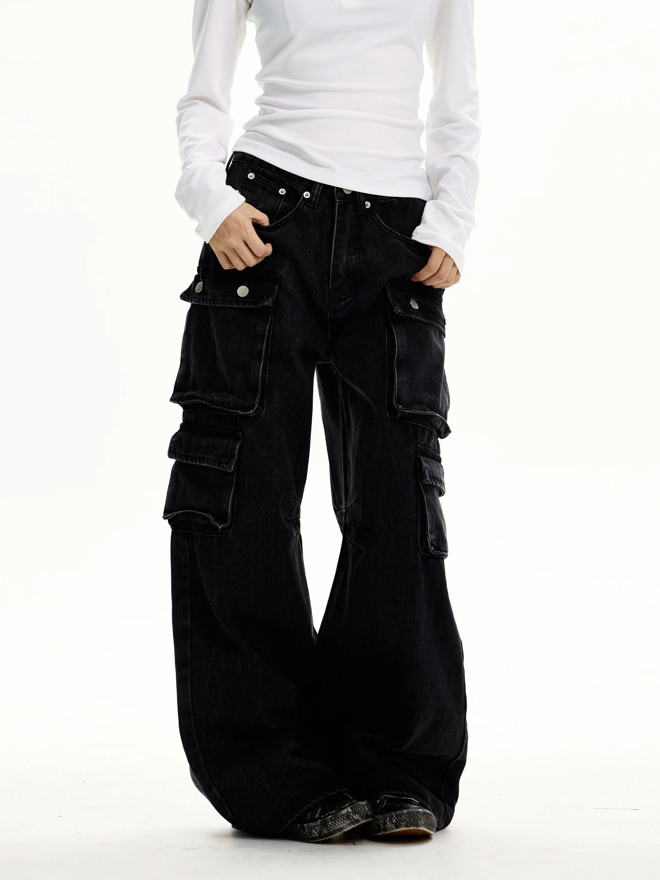 Yeboon American Retro Design Rivet Work Pants Loose Straight Leg Jeans Men Women Cool Washed out Casual Cotton Trousers
