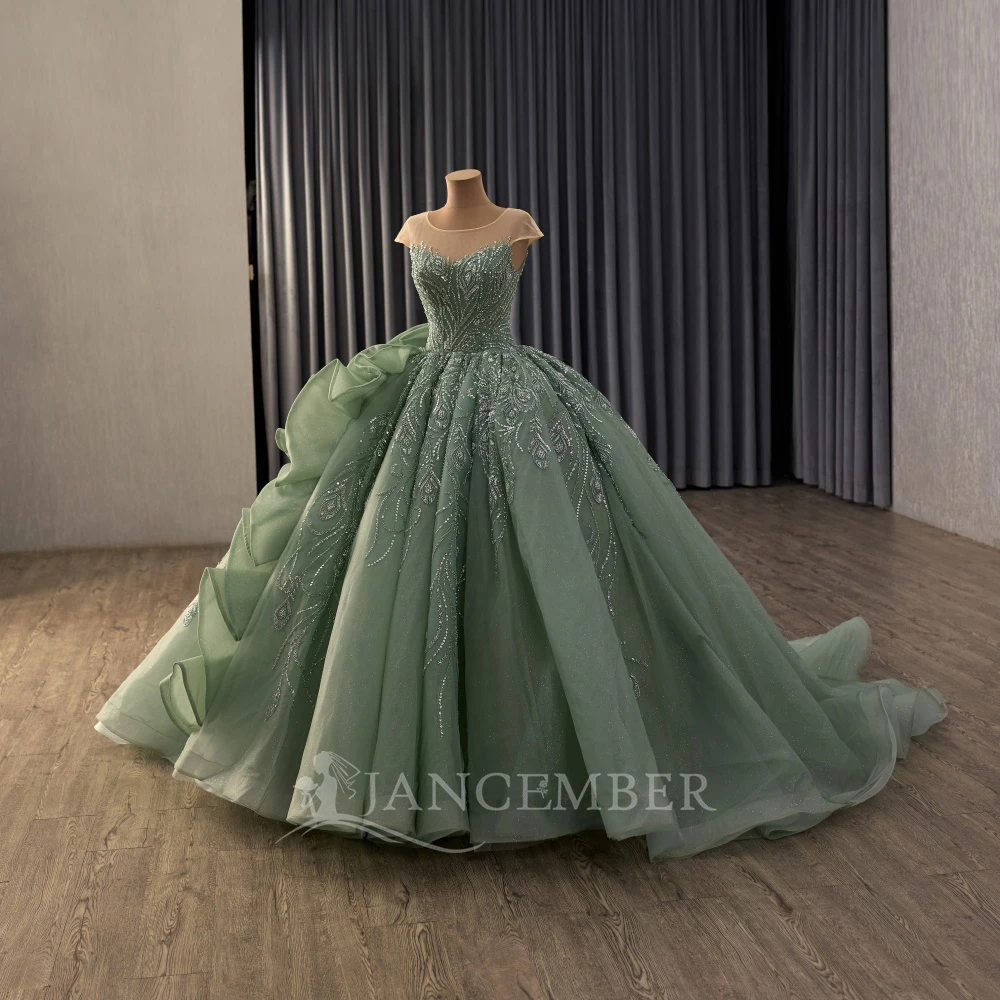 

Customized Shiny Green Quinceanera Dresses Organza Lace Up Back Sequins Court Train Layering Vestido De 15 Quinceanera