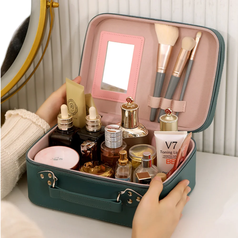 Portable Large Capacity Plaid Makeup Bag Square Bag Wear-resistant PU Makeup Bag Durable Organizer Cosmetic Bag Female