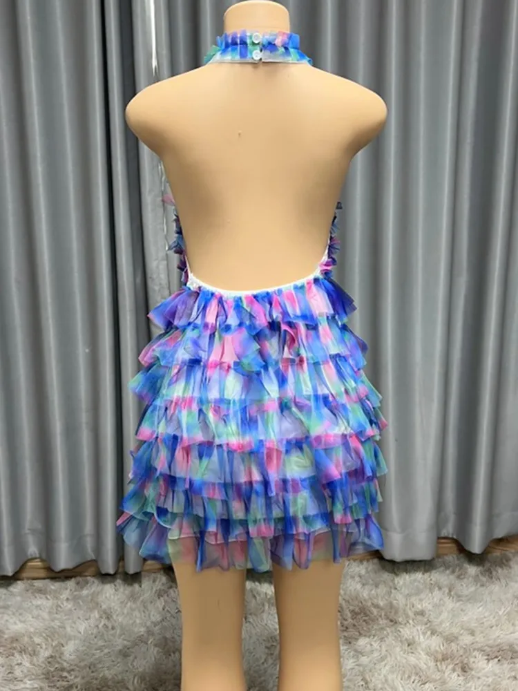 Sexy sem costas euro moda malha em camadas bolo bainha halter pescoço cintura cinched vestido curto chique gradiente plissado renda mini vestido