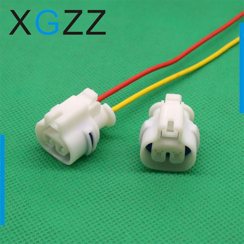 MG640795 Automotive Connector Automotive Connector 2-core 2P Plug White DJ7021Y-2.2-21