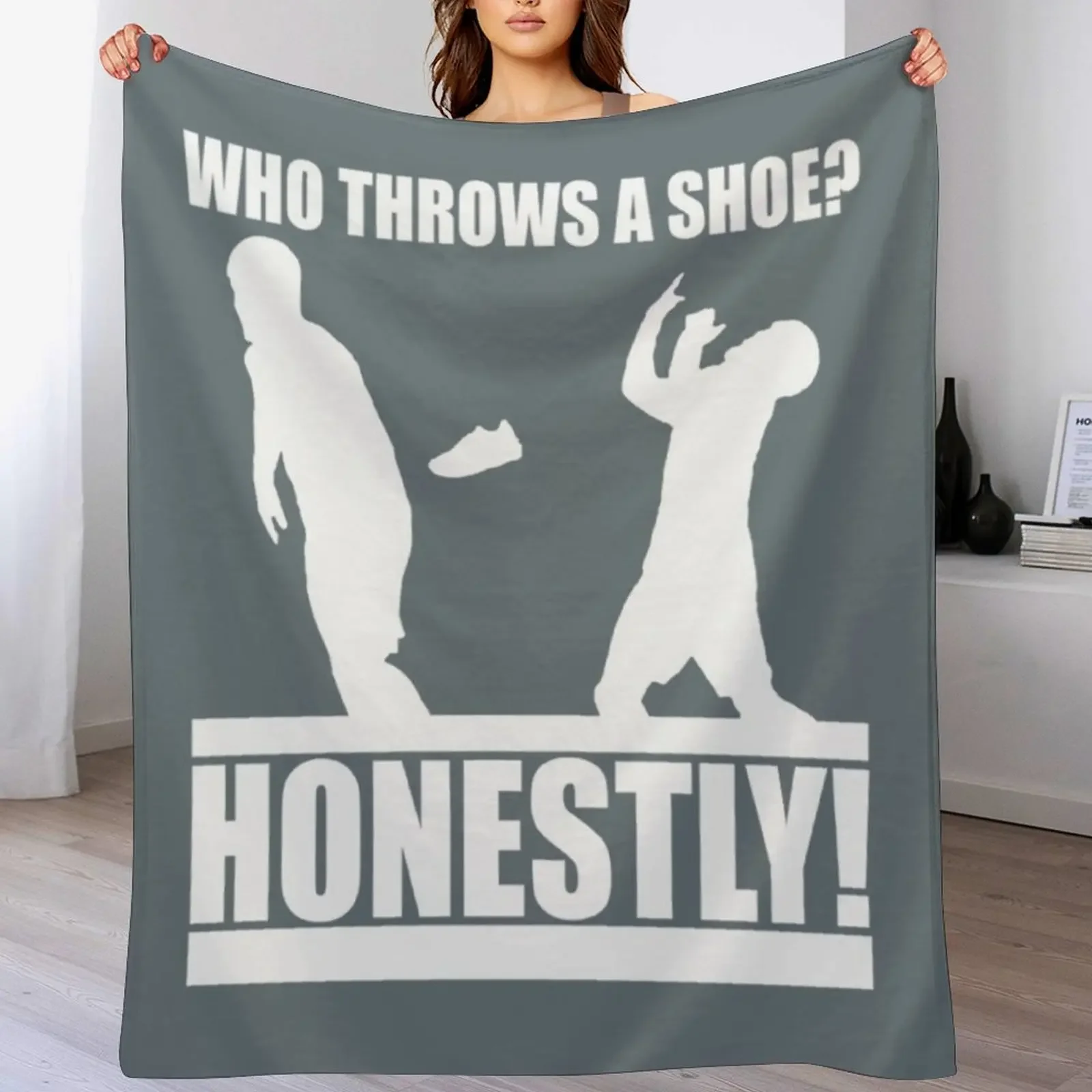 

The Challenge MTV - CT Throws a Shoe Wes Throw Blanket Quilt Personalized Gift blankets ands Winter beds Blankets