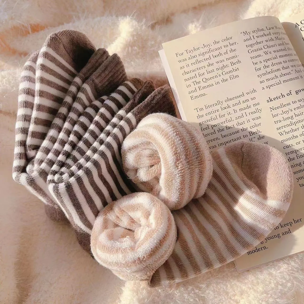 5 Paar Thermosocken für Kinder, mit Fleece gefüttert, dicke Wintersocken mit mittlerer Wade, gestreift, Unisex-Kleinkindsocken – Detail 8
