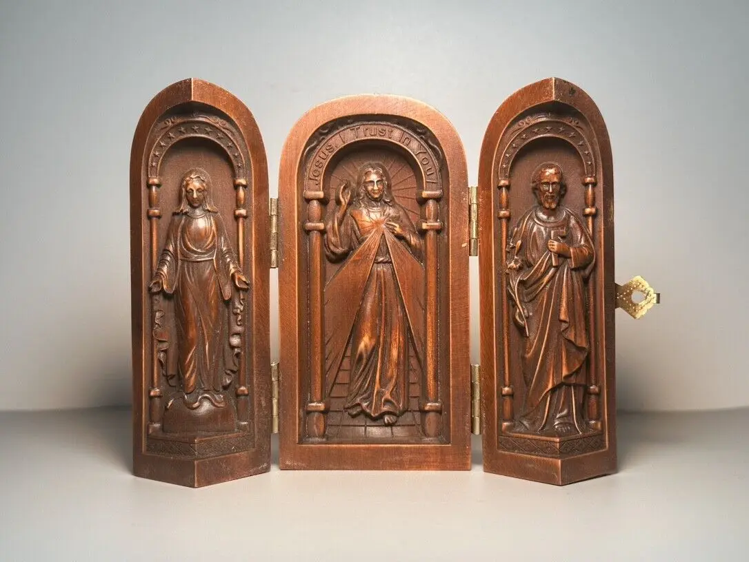 Wooden Carvings Handmade Carvings Religious Jesus Three Open Box Ornaments