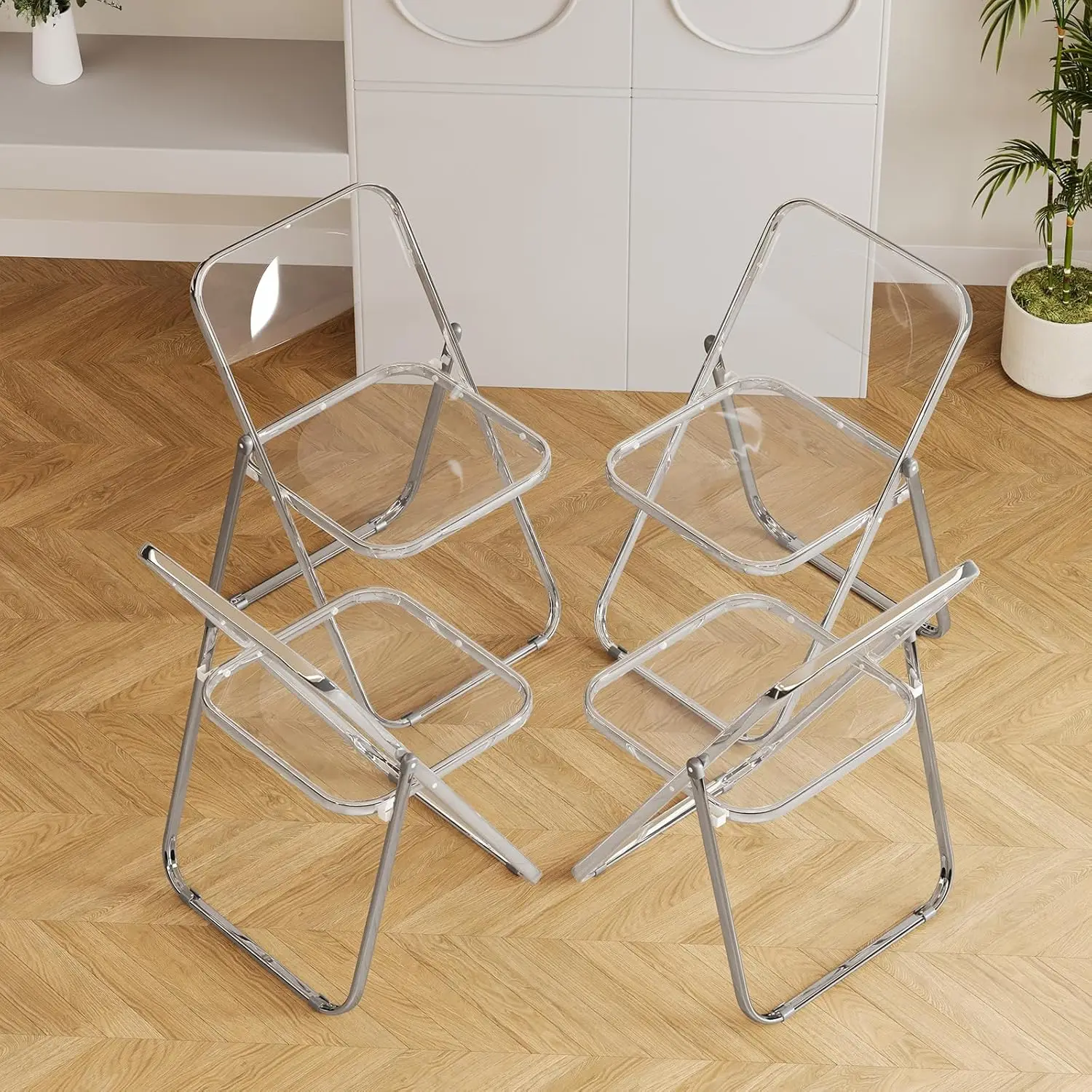 

4-Pack Crystal Clear Folding Chairs, Stackable for Exhibitions and Modern Spaces (250lb Capacity)