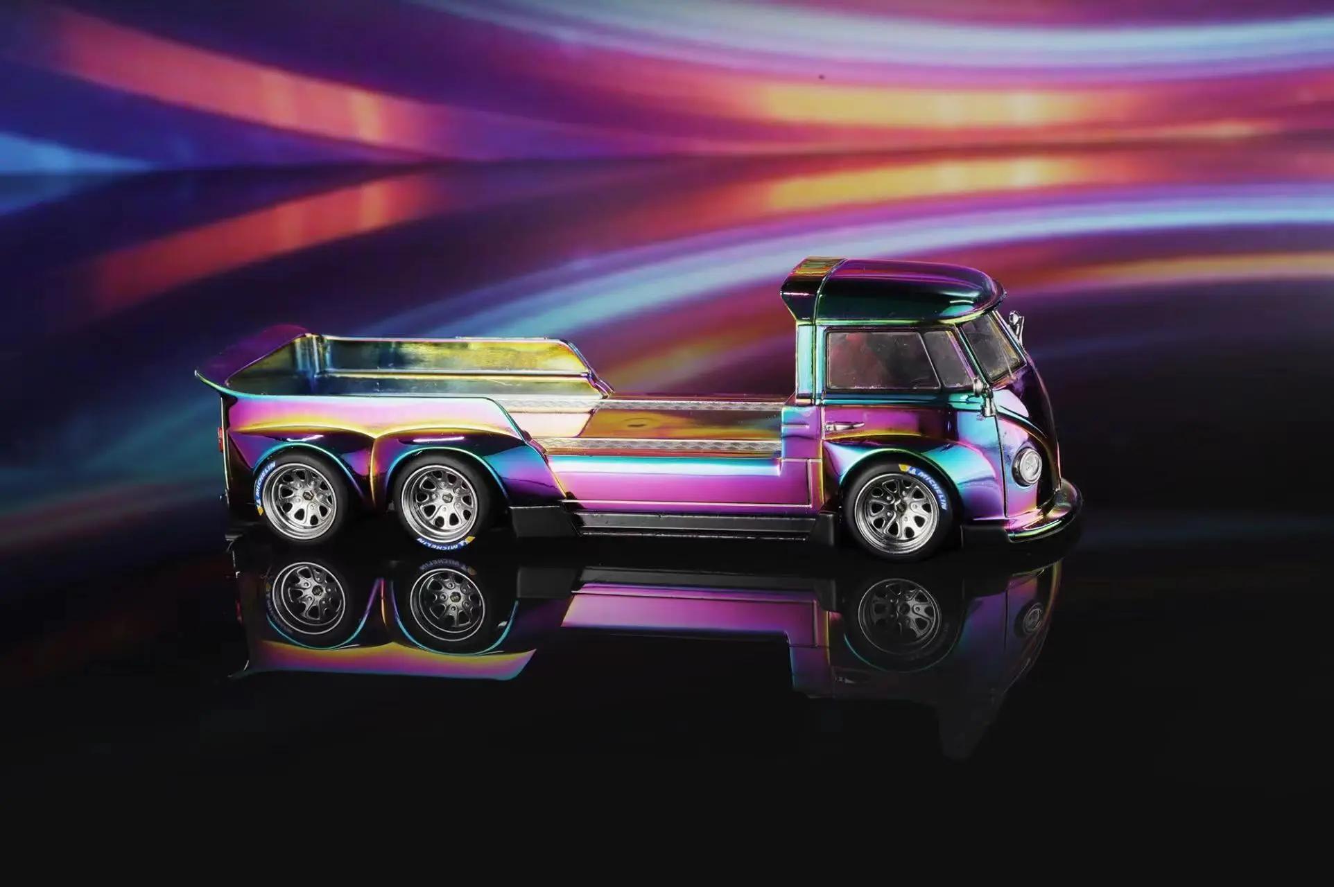 Liberty 1:64 wide body modified flatbed transport trailer with rainbow electroplating coating car model