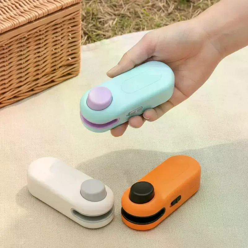 1pcs Mini Heat Bag Sealing Machine Package Sealer Bags Thermal Plastic Food Bag Closure Portable Sealer Kitchen Accessories view 5