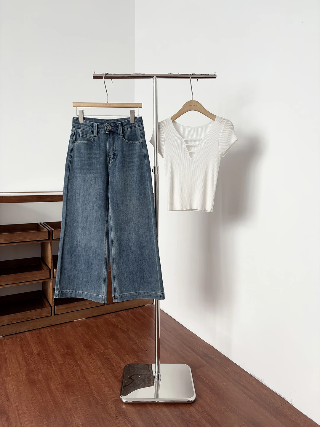 

Ретро джинсы с высокой талией и широкими штанинами, женские, весна-лето, новый стиль, шикарные универсальные джинсовые брюки, модные женские джинсы