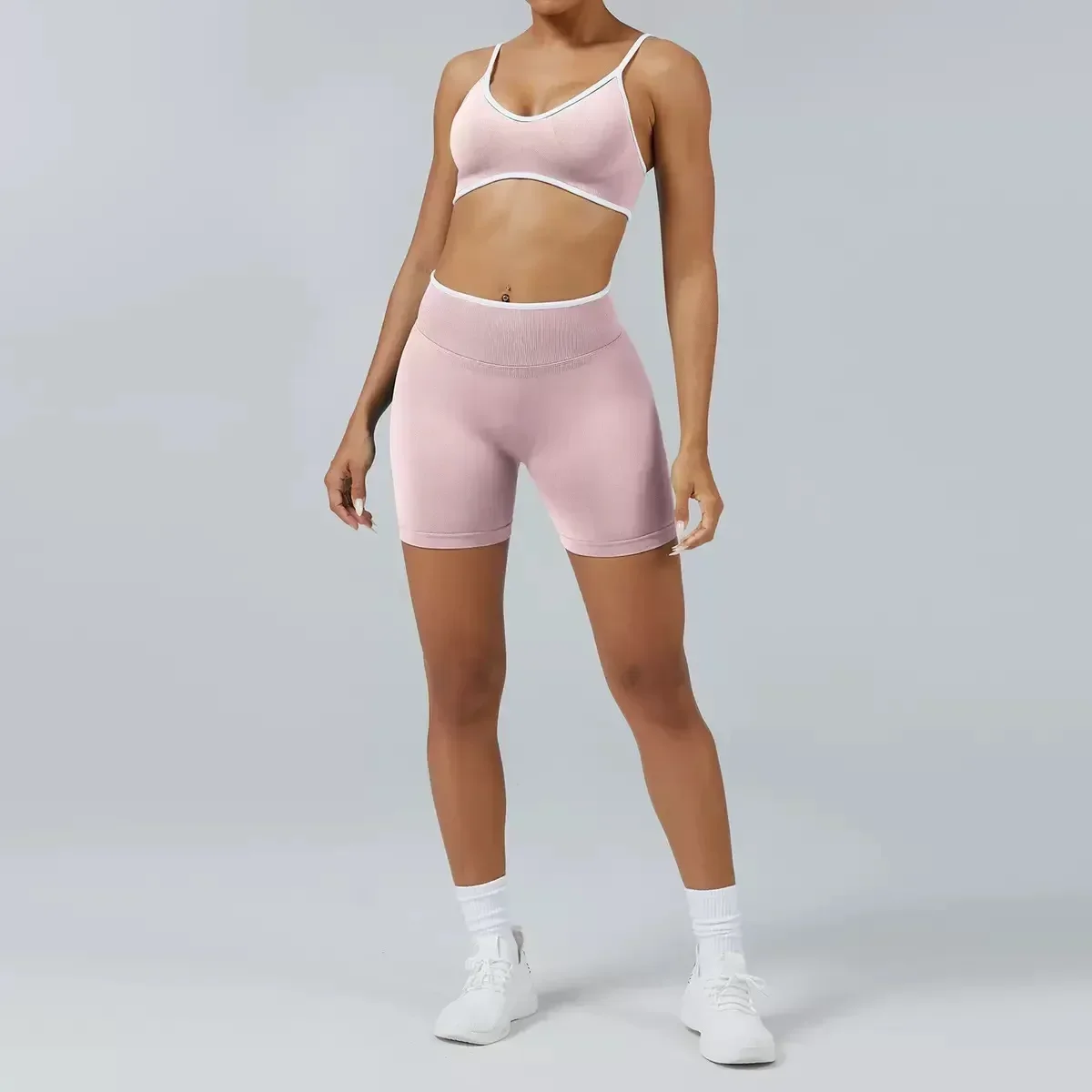 2ピーススポーツセット レディース バックレス タンク ヨガトップス ハイウエスト スクランチ シームレス ショーツ スポーツ ジムセット スポーツウェア ワークアウトセット