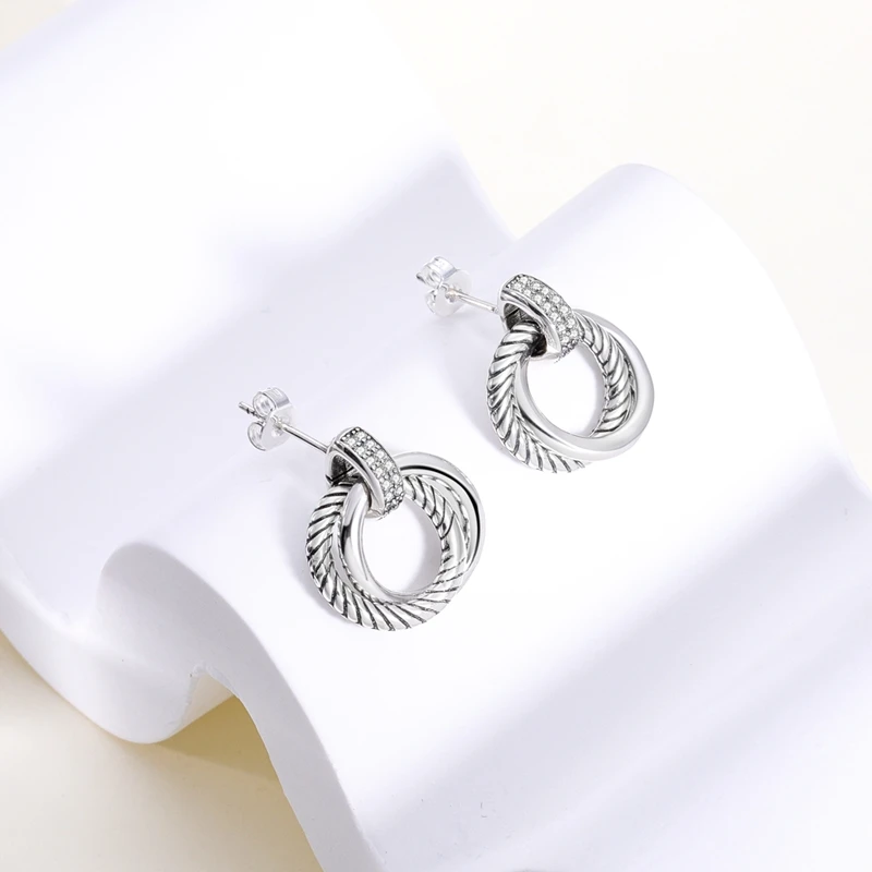 2024 Nowe srebrne kolczyki z cyrkoniami S925 Eternal Double Ring Snake Bone Prosta biżuteria Kobiecy prezent dla dziewczynek na imprezę — zdjęcie 3