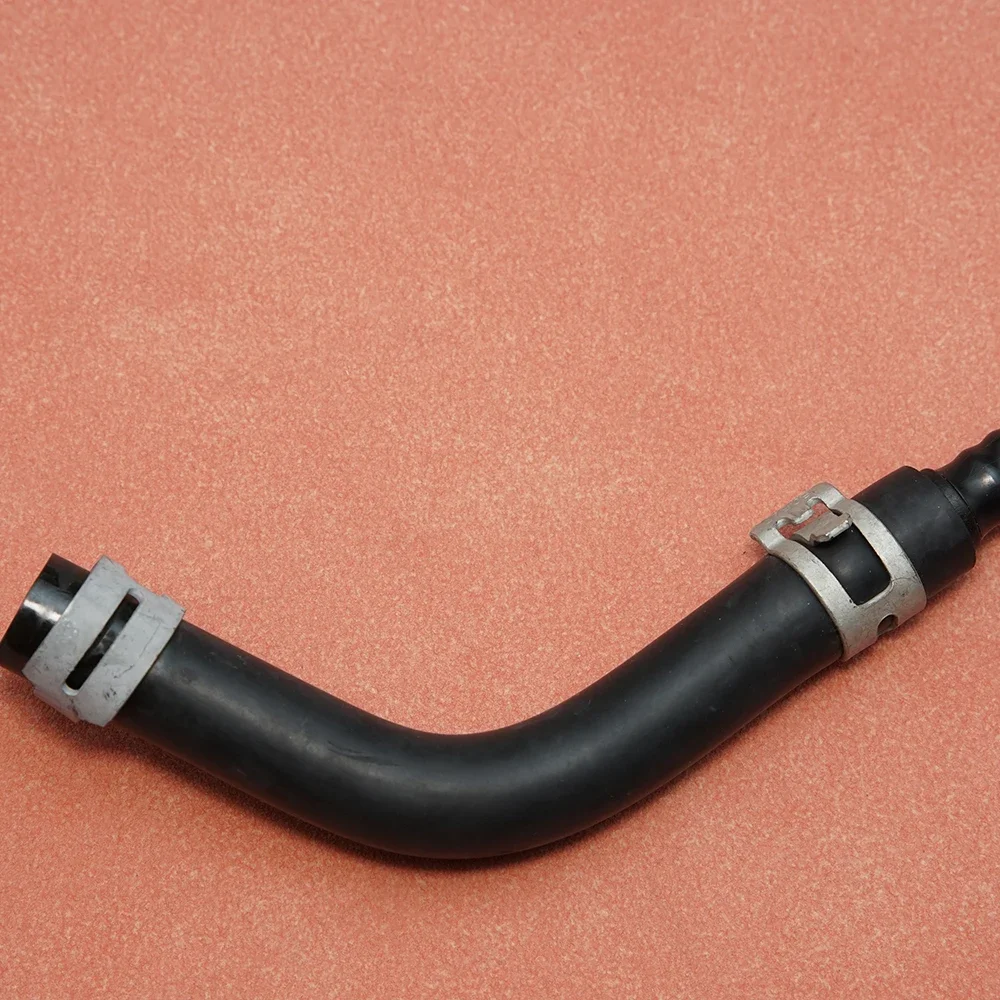 31657960 Car Cooling And Heat Dissipation Water Tank Drain Hose Radiator Connecting Water Pipe For Volvo V40 2013 2014 2015