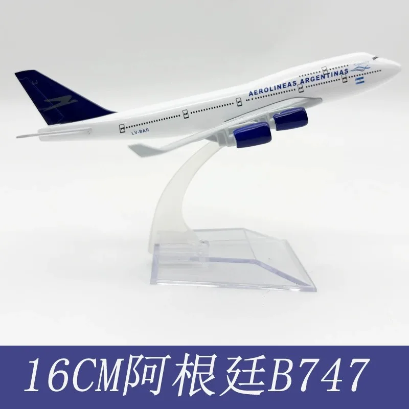 Sammlung B747 16 cm argentinische Airways 1/400 Maßstab Metalllegierung Flugzeug Flugzeug mit Fahrwerk Druckguss Flugzeug Modell Display