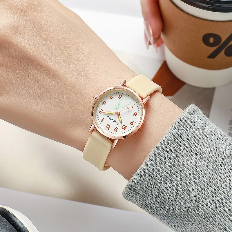 New Fashion Women's Watch, Female High School Student Watch, Small and Simple Candy Color Quartz Watch, Women's Watch