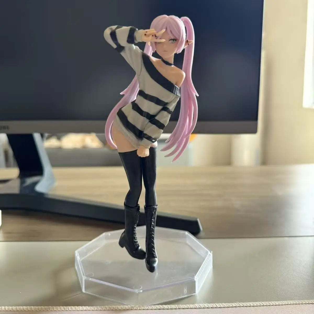 Nieuwe Frieren: Beyond Journey's End Anime Model Figuur Trui Frieren Schattig Meisje Actie Standbeeld Pop Staande Houding Scène Cadeau