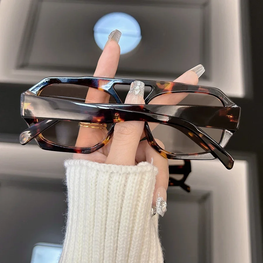Modne kwadratowe okulary przeciwsłoneczne damskie marka projektant Vintage Leopard okulary przeciwsłoneczne damskie duże oprawki odcienie lustro