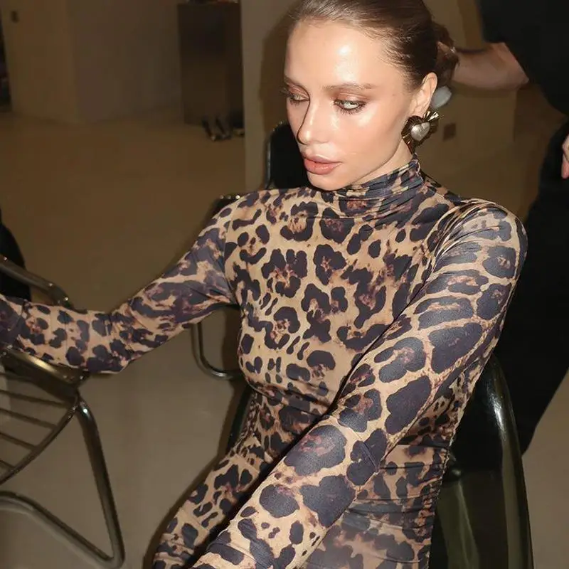 Ele cuello alto largo Sve estampado de leopardo adelgazante chica Sexy ceñido Dr transfronterizo mujer Faion otoño 2025