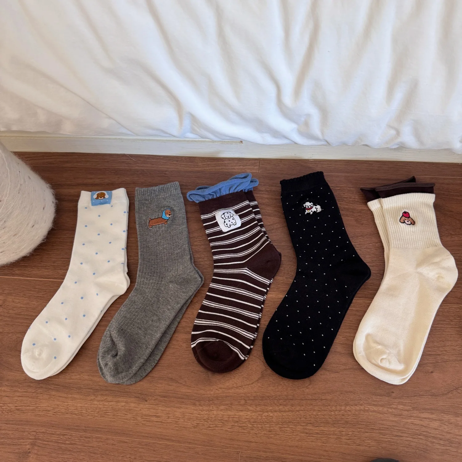 Cartoon Dog Embroidery Socks Women Autumn and Winter Knitted Cotton Long Socks Casual Striped Polka Dot Kawaii Medium Tube Socks