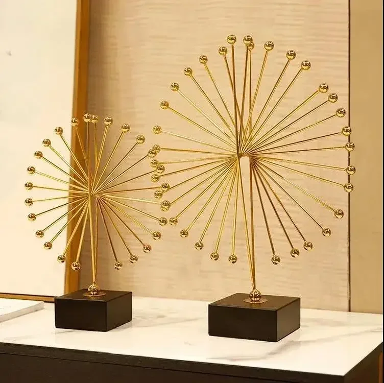 

Nordic luxury Gold metal lucky ornaments home decoration golden metal artwork office desktop decoration Creative business gifts
