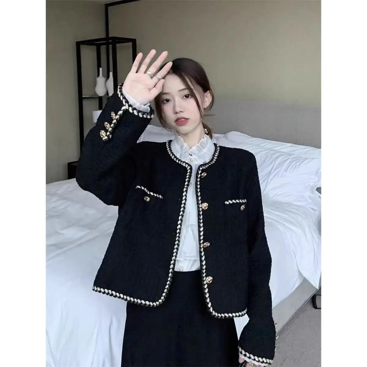 Elegant Black Short Outerwear Women's Spring Autumn Versatile Top Breathable Standard Fit Composite Fabric  V-Neck Butt...